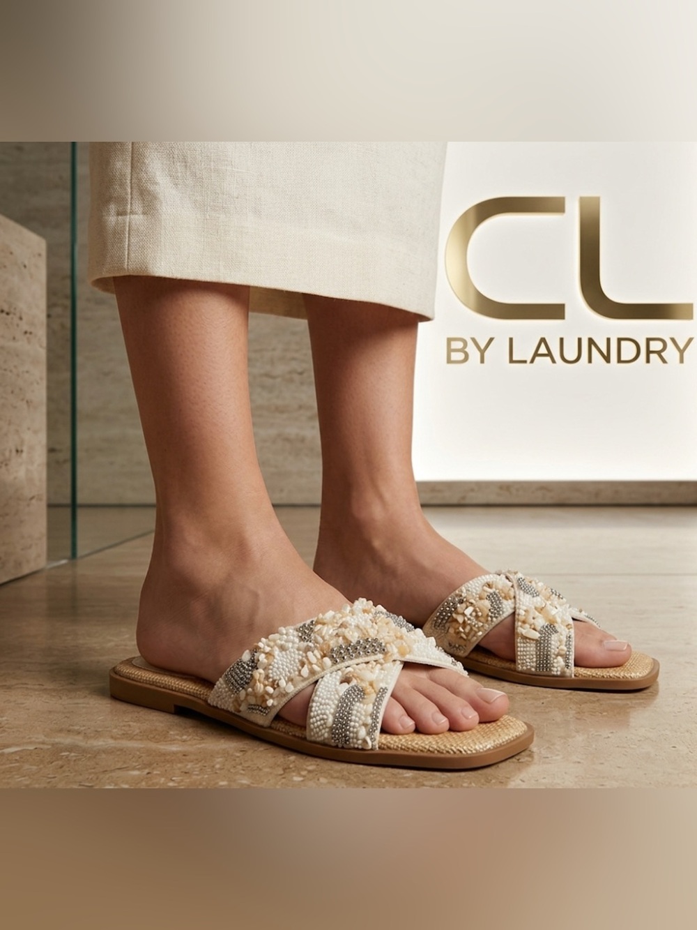 New CL by Laundry jeweled designer sandals sz 9 display